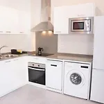 公寓 Vlc Host - Cuber *
